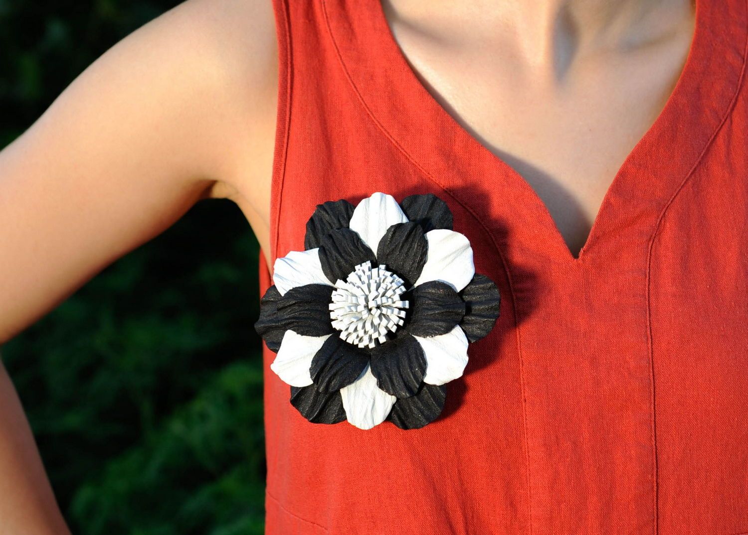 Handmade Brosche-Blume Leder foto 4