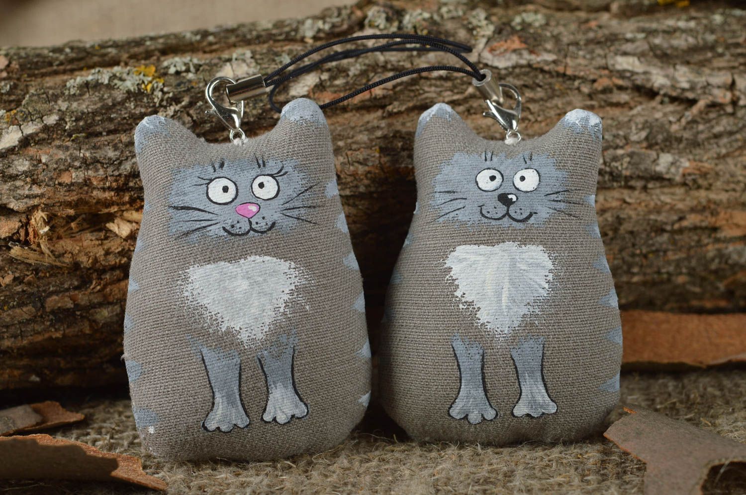 Porte-clés fait main Bijoux de portable chat et chatte gris Accessoires design photo 1