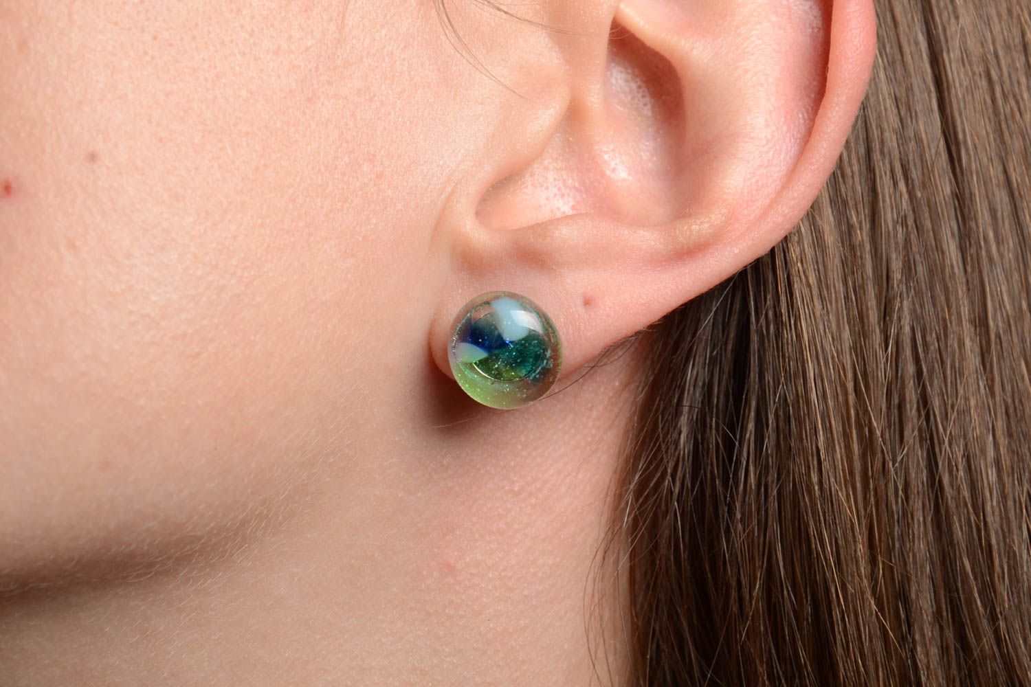 Colored stud earrings fusing glass handmade small round beautiful jewelry photo 2
