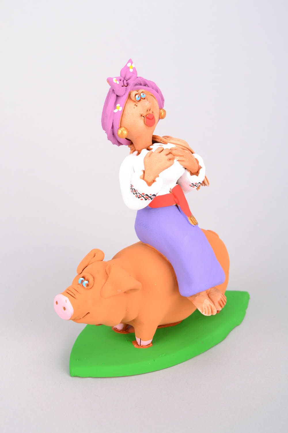 Ceramic figurine Cossack Girl a Pig photo 3