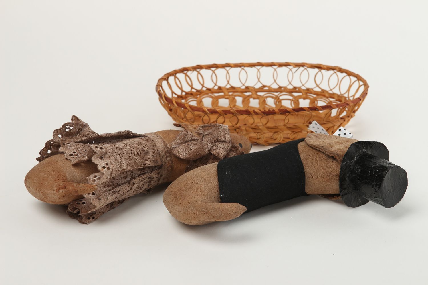 Handmade Kuscheltiere Dackel im Korb Stoff Spielzeuge Geschenke für Kinder  foto 4