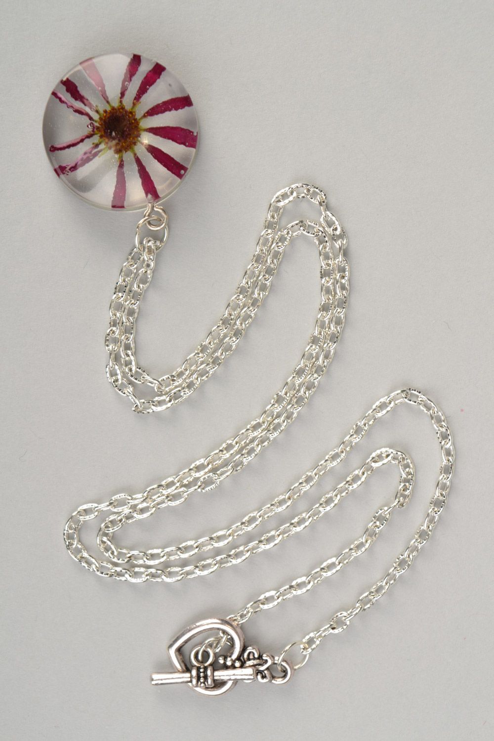 Cute designer handmade transparent round pendant with flower in epoxy resin photo 3