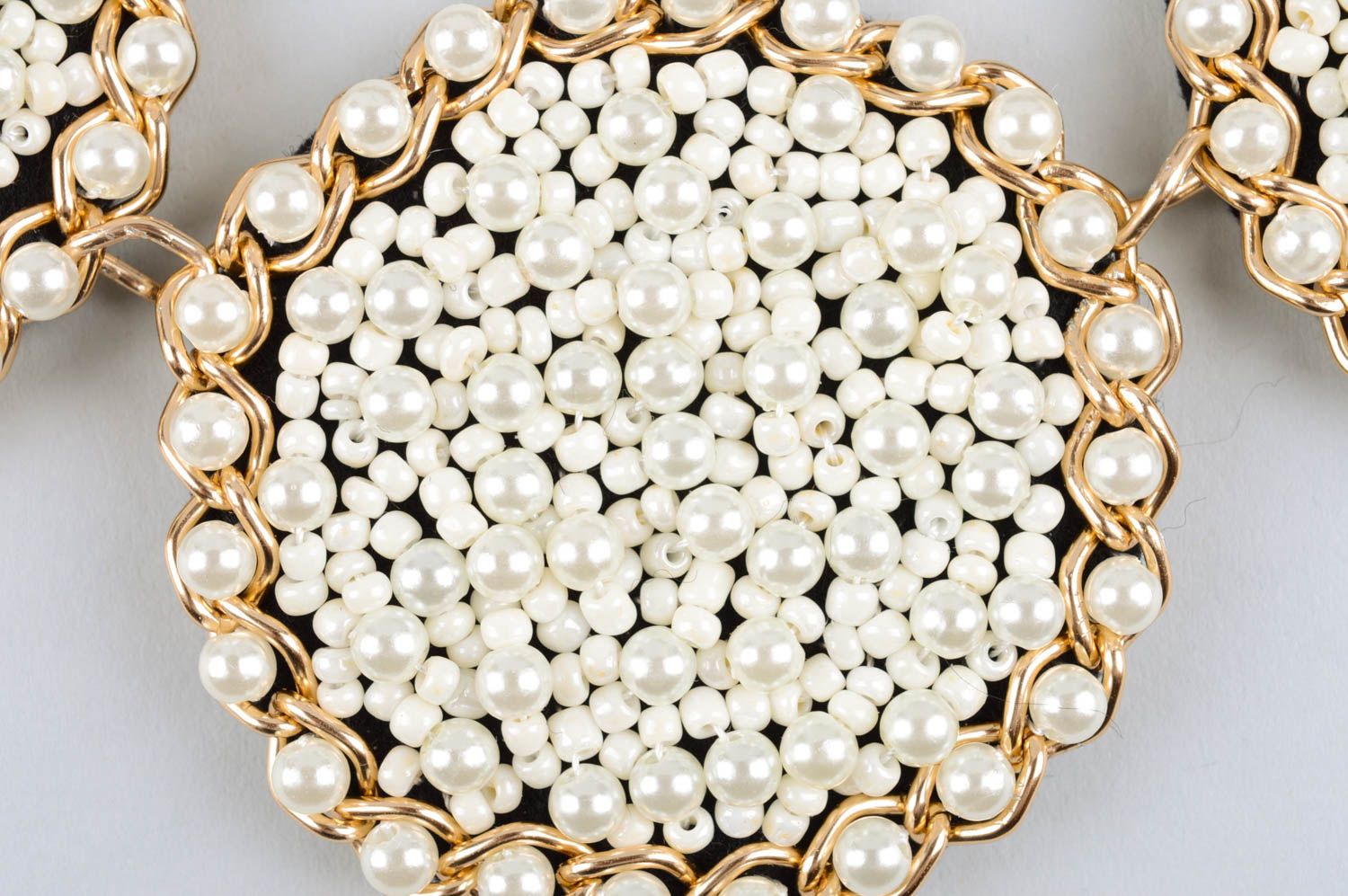 Collar de abalorios perlas y cintas bisutería artesanal regalo original foto 3