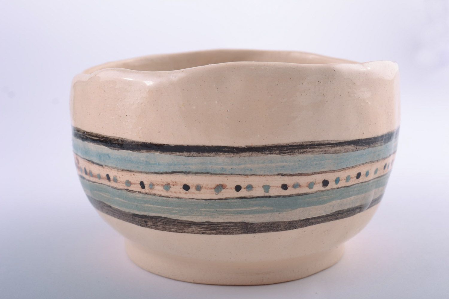 Beautiful handmade deep ceramic bowl painted with engobes 500 ml photo 4