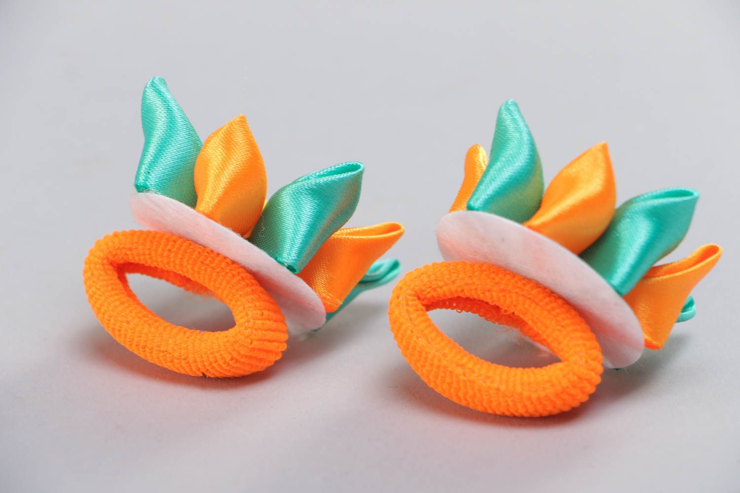 Set of 2 handmade decorative hair ties with orange and green satin ribbon flowers photo 4