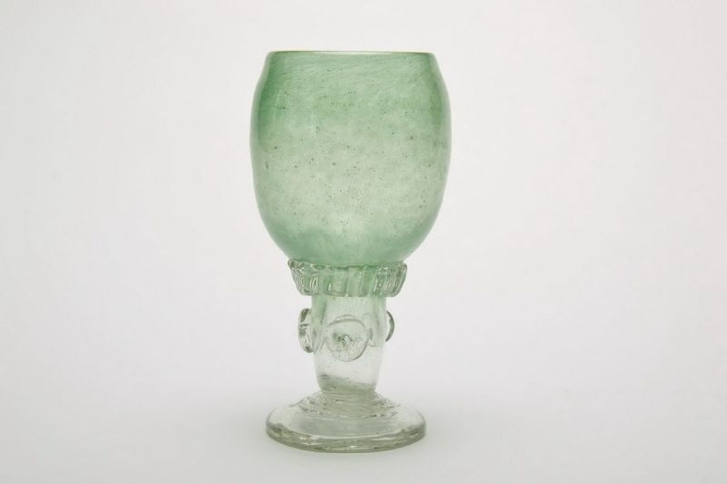 Wineglass green photo 1