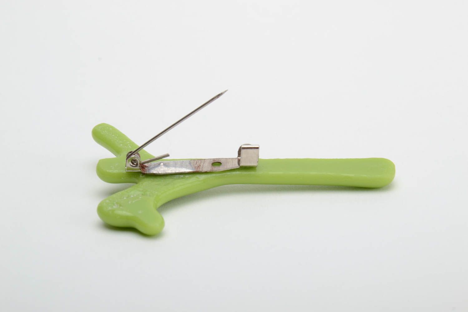 Broche faite main en verre technique fusing petite verte avec épingle en métal photo 3