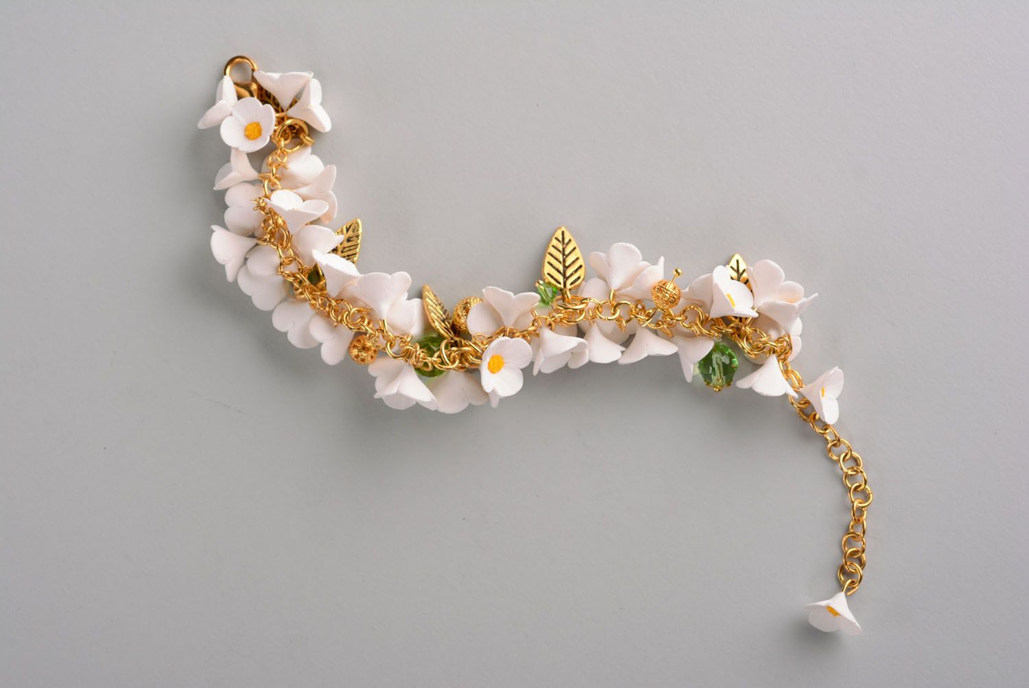 Bracelet fleurs en pâte polymère Lilas blanc  photo 2