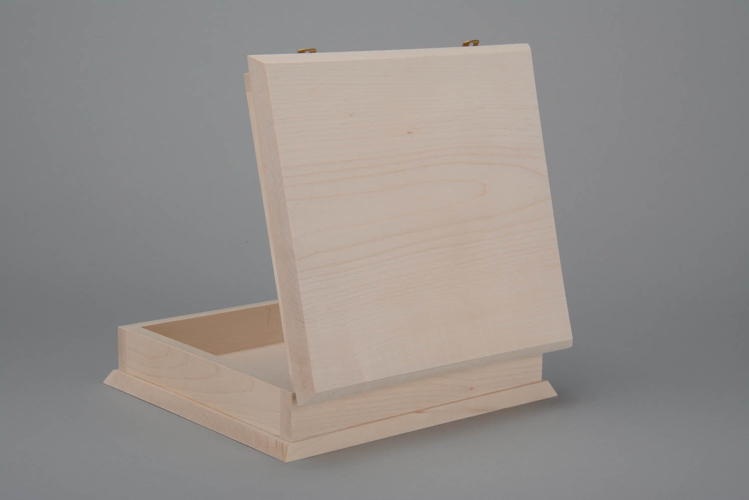 Boîte à décorer en bois sculptée à main photo 1