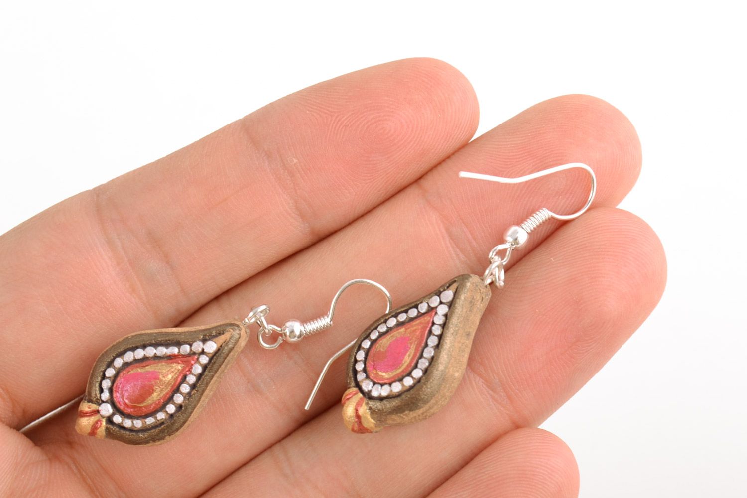 Tender homemade drop-shaped ceramic dangling earrings painted with acrylics photo 1