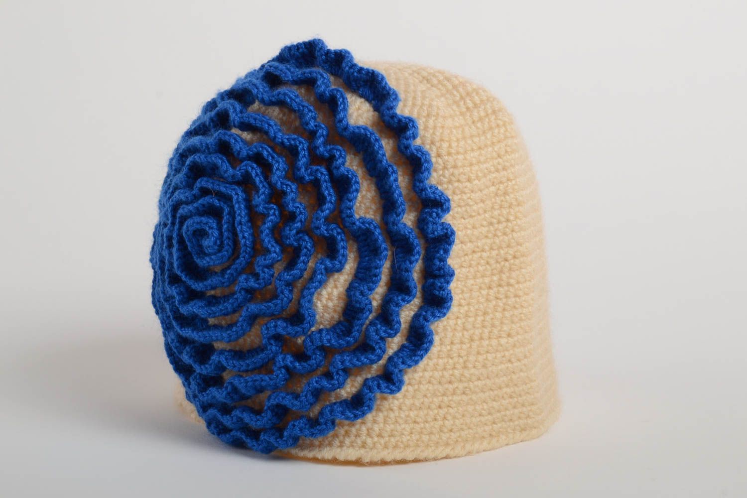 Cappello di lana e acrilico fatto a mano cappello da donna abbigliamento foto 4