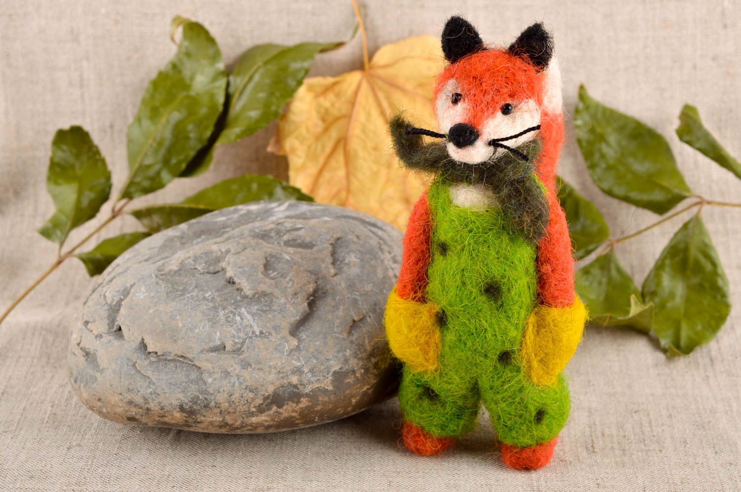 Wolle Spielzeug handmade Fuchs Kuscheltier tolles Geschenk für Kinder originell foto 1