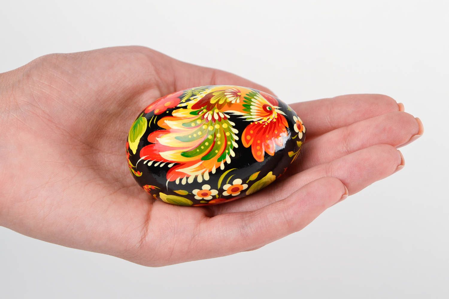 Расписное яйцо ручной работы пасхальный декор украшение на пасху необычное фото 2
