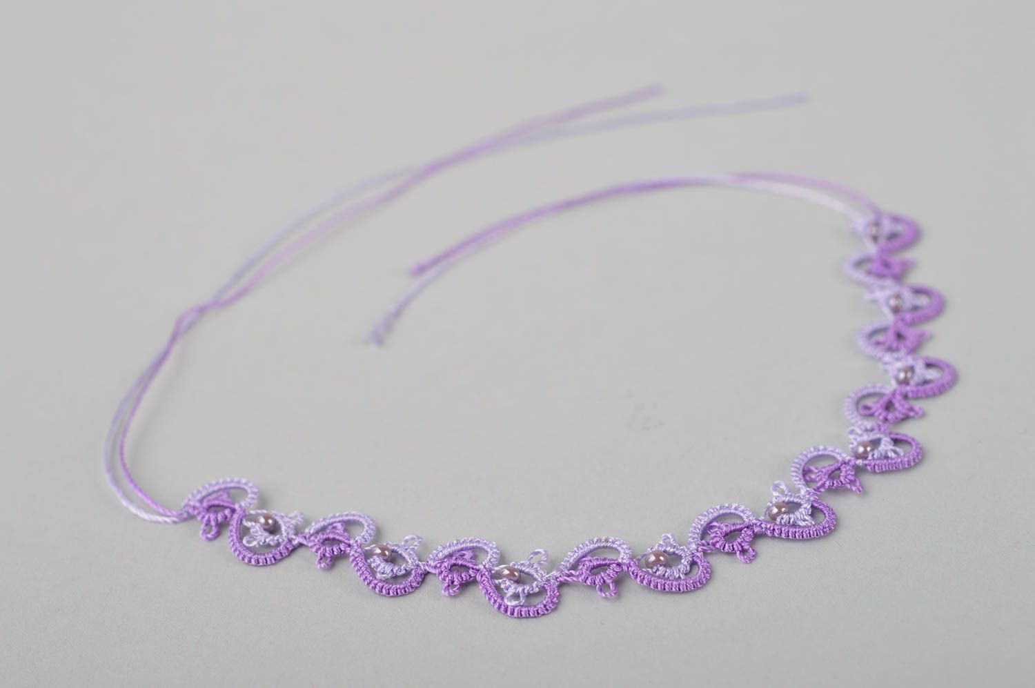 Bracelet textile Bijou fait main technique frivolité lilas Accessoire femme photo 2