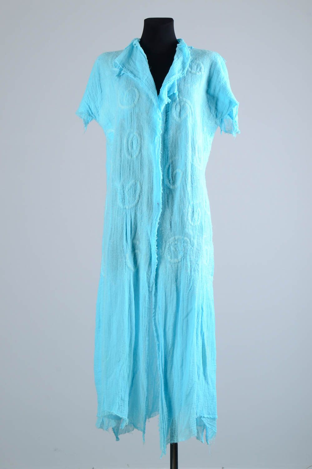 Женская одежда ручной работы летнее пальто шерстяная накидка голубая валяная фото 1