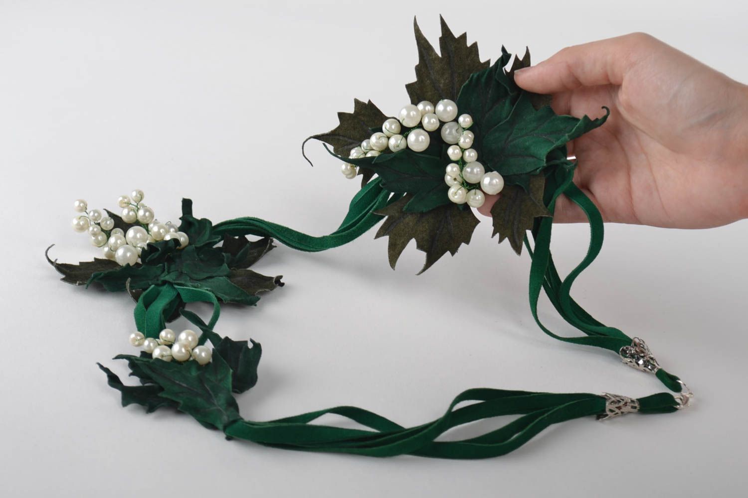 Handmade Damen Collier Leder Schmuck mit weißen Perlen Geschenk für Frauen foto 5