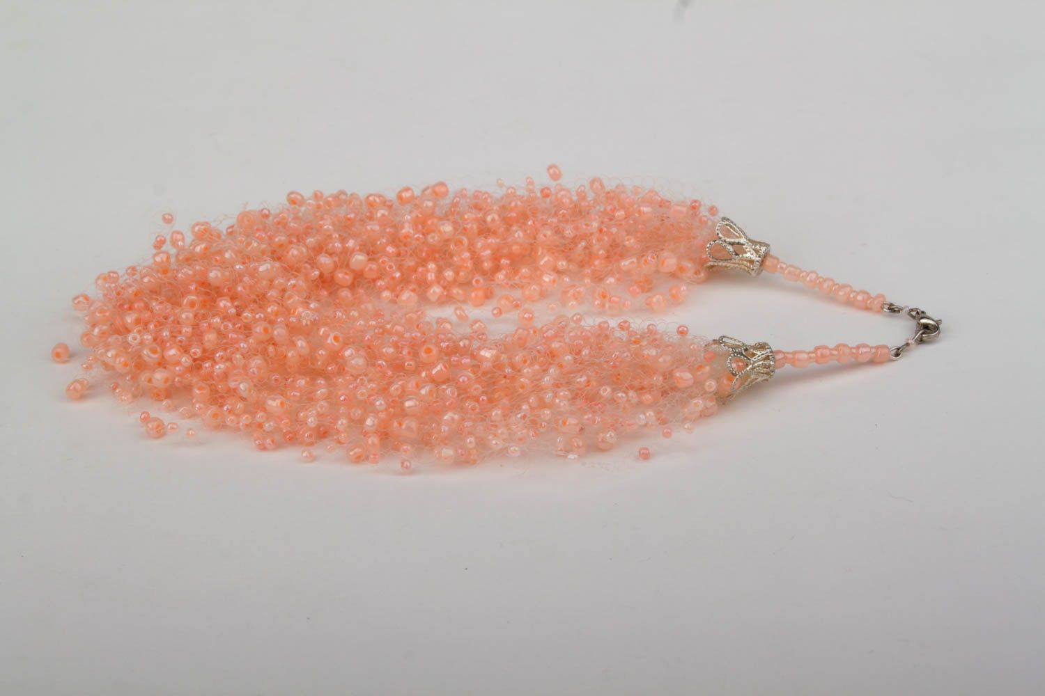 Collier perles de rocaille Bijou fait main Accessoire femme rose pâle design photo 5