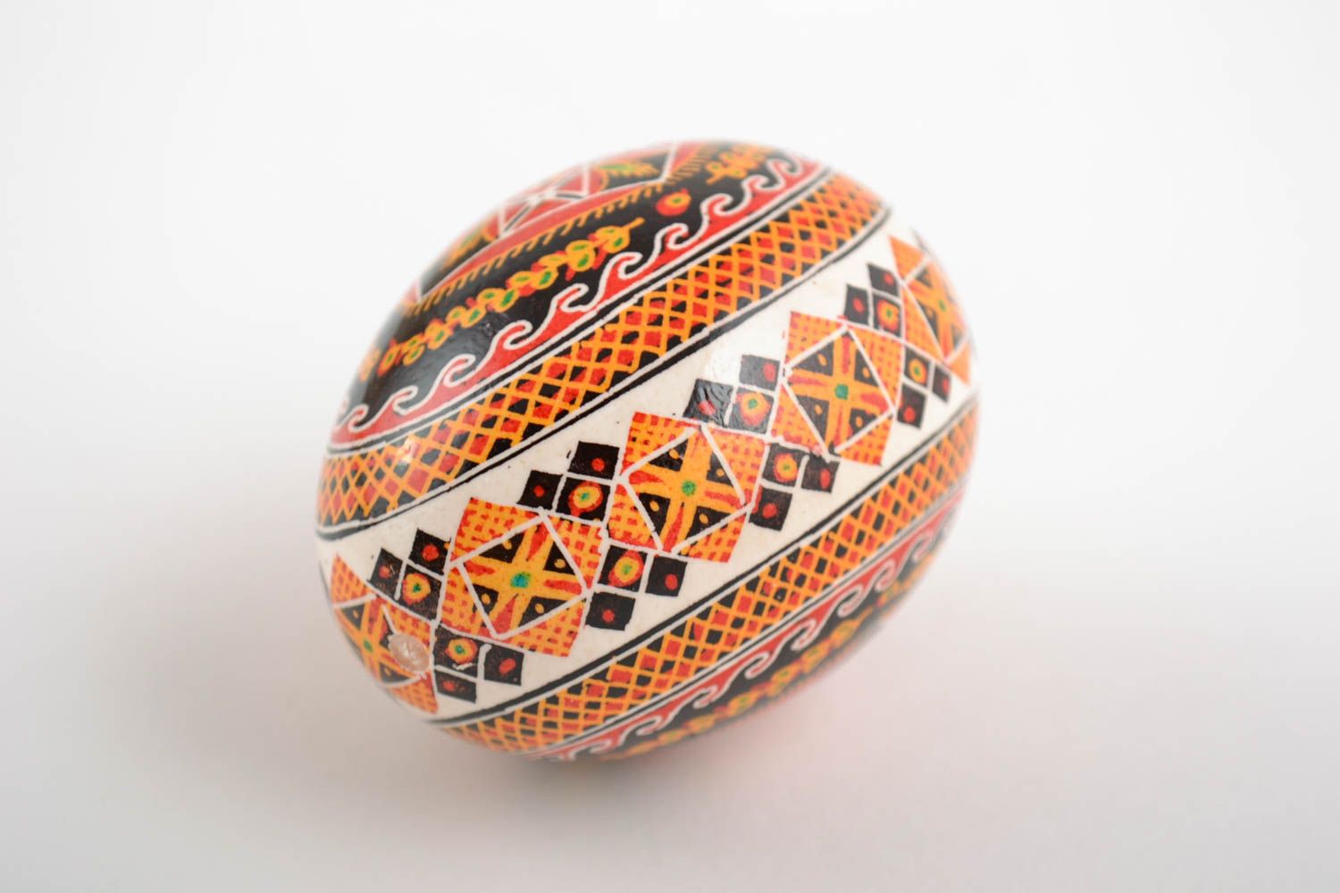 Huevo de Pascua pintado con arcílicos artesanal bonito multicolor decorativo foto 4