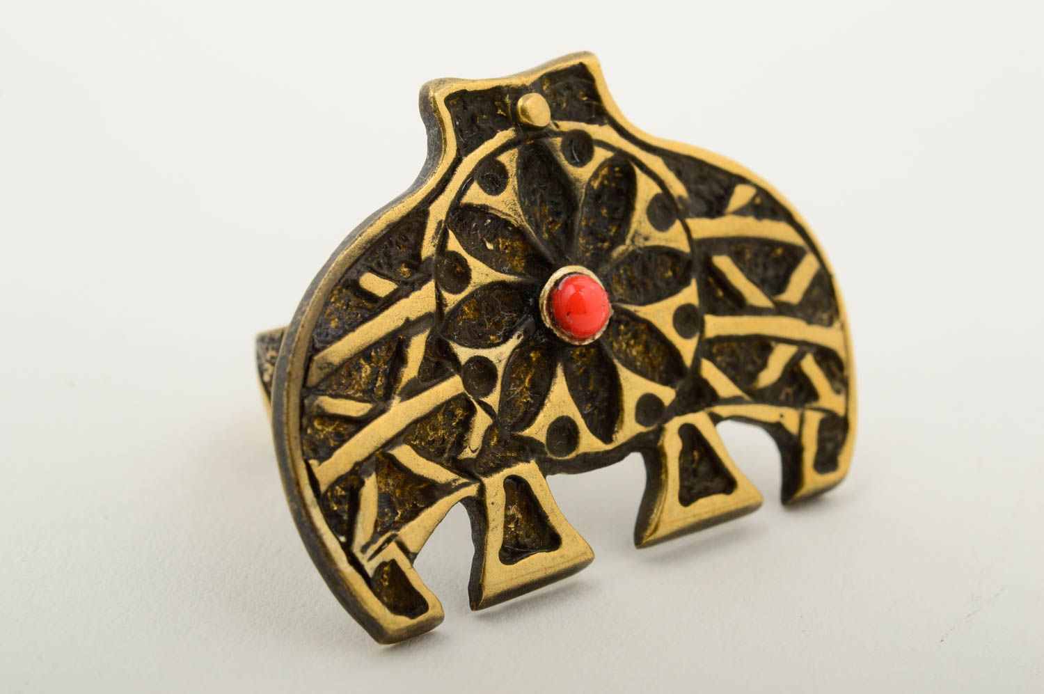 Кольцо ручной работы женский перстень с натуральным камнем кольцо из бронзы фото 3