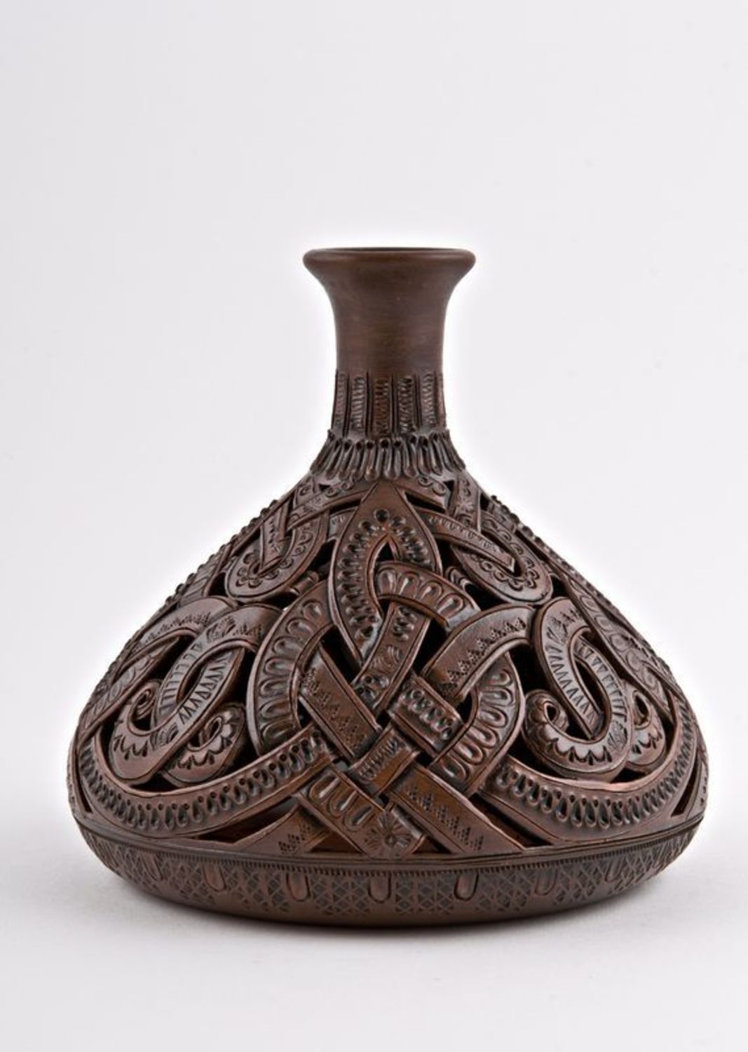 Vaso traforato fatto a mano Vaso di argilla naturale Vaso decorativo 
 foto 3