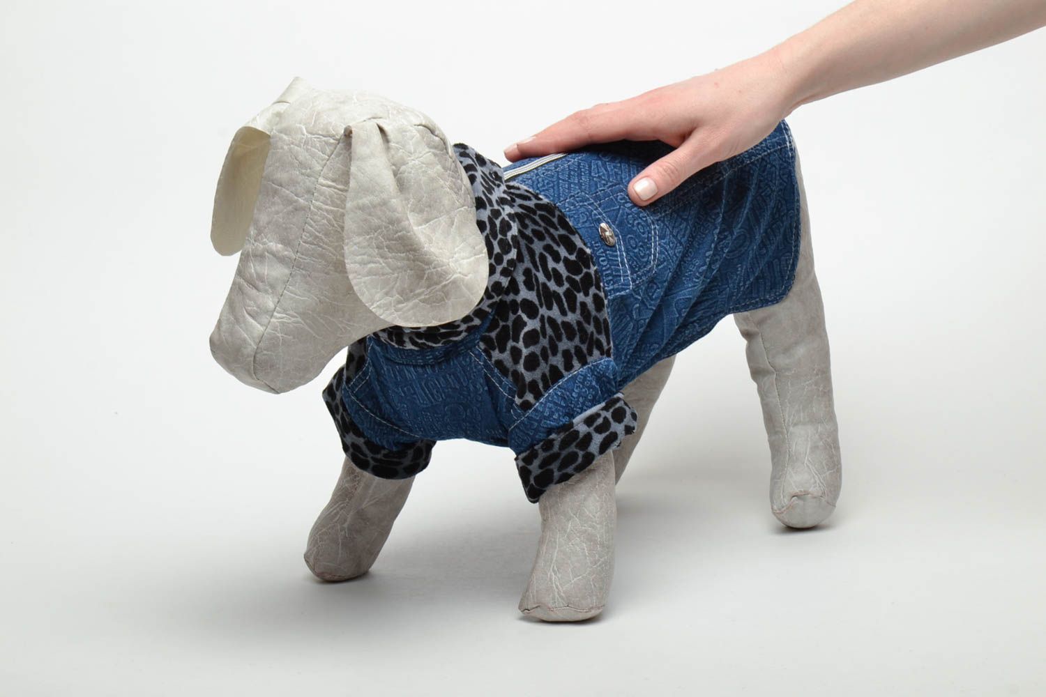 Macacão jeans para cão foto 2