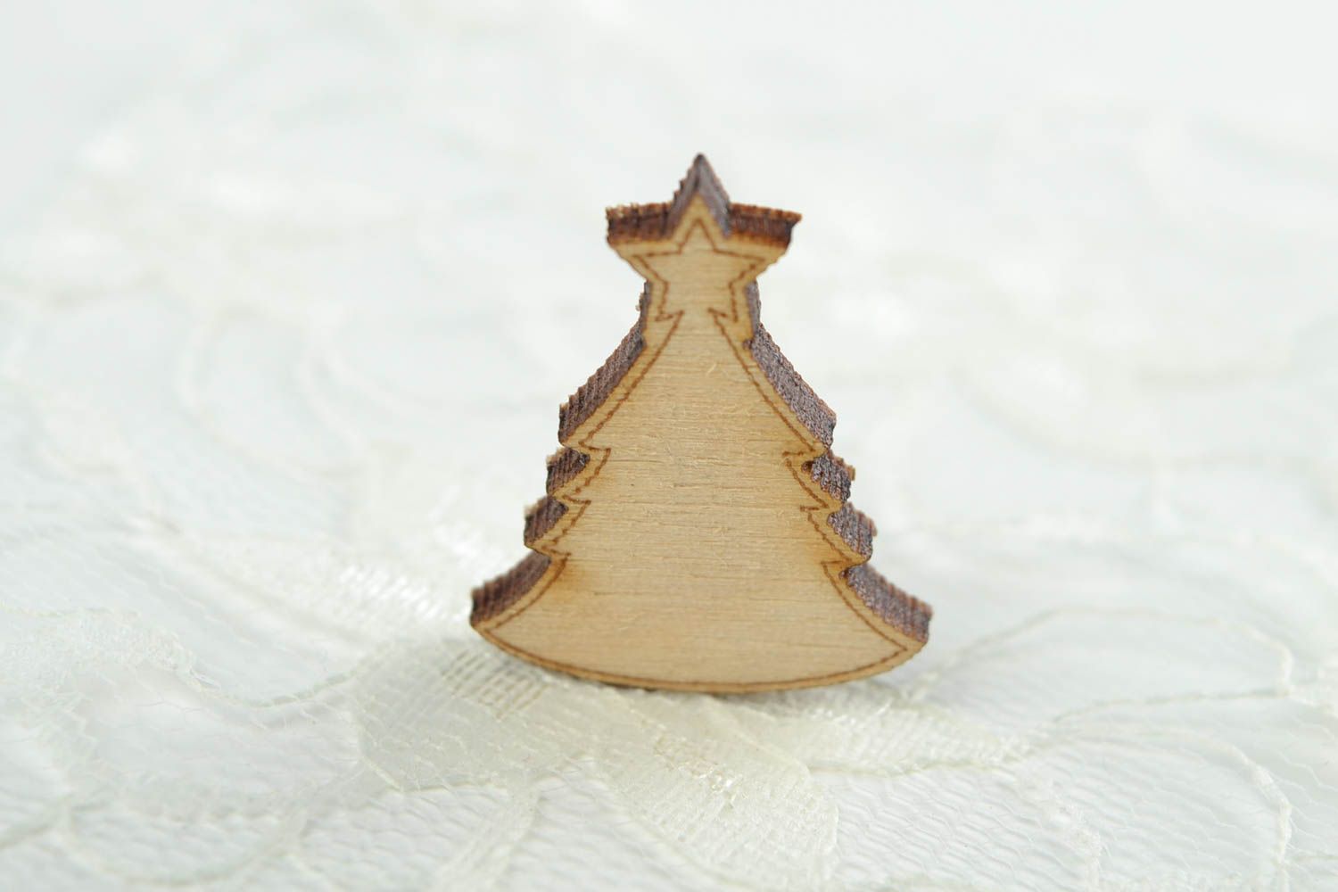 Handgemachte Figur zum Bemalen Holz Rohlinge Miniatur Figur Tannenbaum schön  foto 1