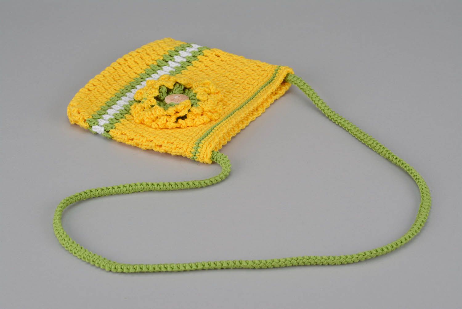 Crochet purse for little girl photo 2