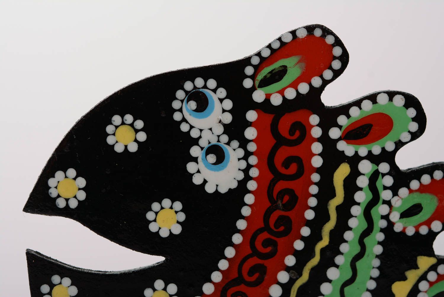 Handmade MDF decorative refrigerator magnet painted with acrylics Black Fish photo 3