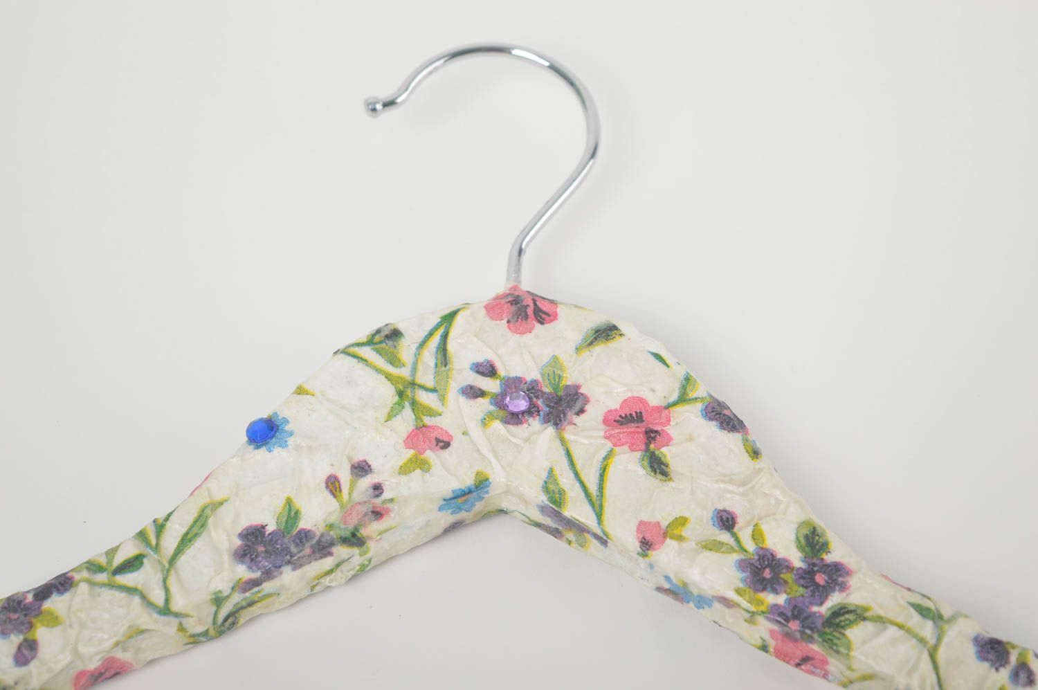 Kleiderbügel für Anzüge handmade originelles Geschenk Kleiderbügel aus Holz foto 4