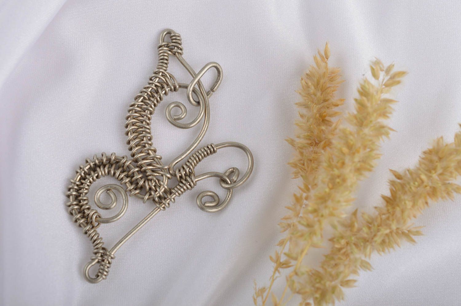 Colgante hecho a mano de metal bisutería para mujer accesorio de moda Mariposa foto 1