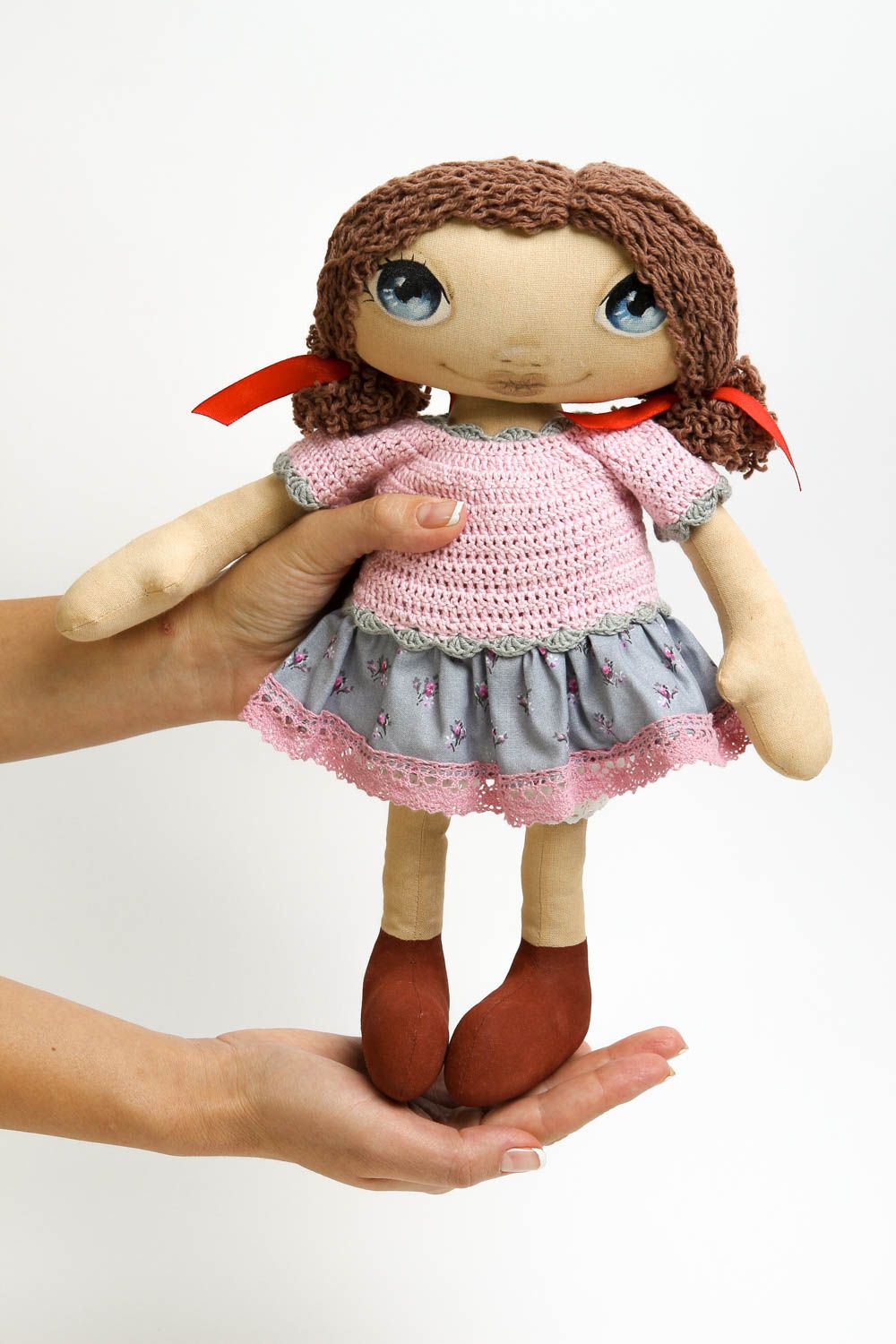 Handmade Designer Puppe im Kleid Stoff Spielzeug braunhaarige schöne Puppe foto 5