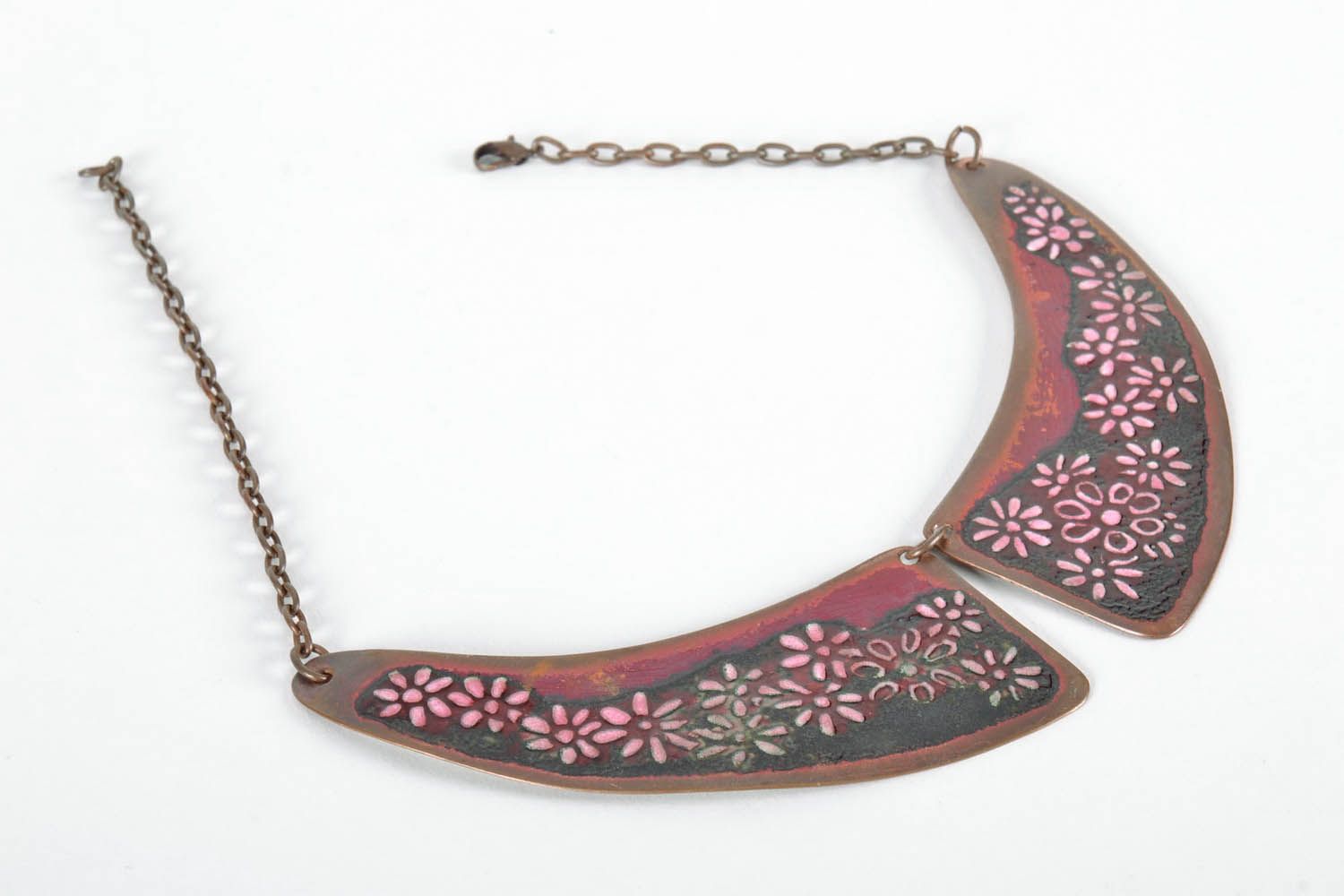 Copper collar made using hot enameling technique photo 1