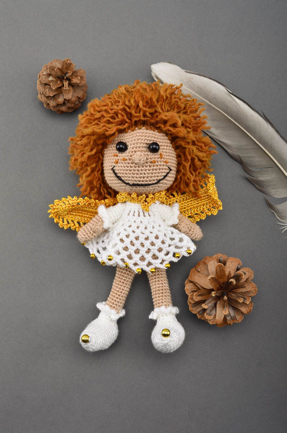 Muñeca de peluche hecha a mano juguete tejido regalo original para niña foto 1