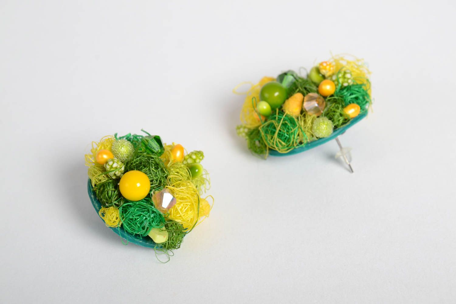 Модные серьги украшение ручной работы серьги с подвесками из пластики салатовые фото 2