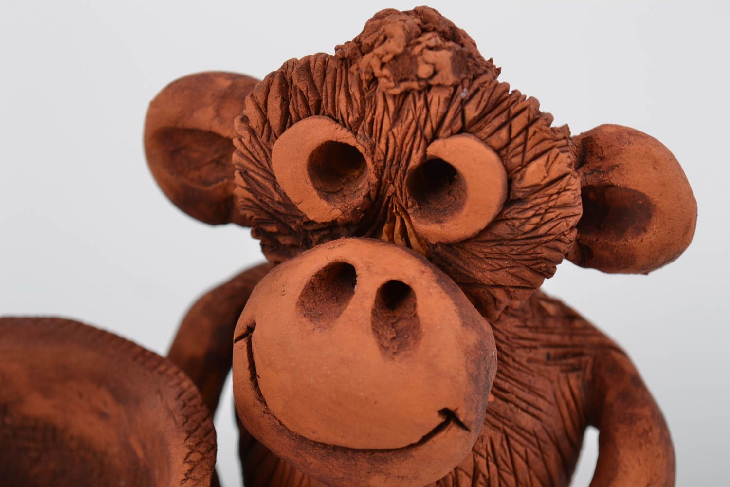 Origineller Stiftehalter aus Keramik mit Affen handmade Accessoire für Büro  foto 4
