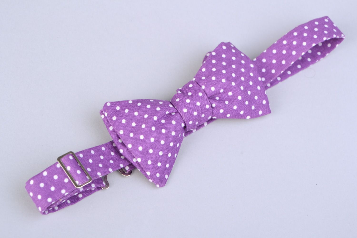 Stylish handmade textile bow tie Lilac Polka Dot photo 3
