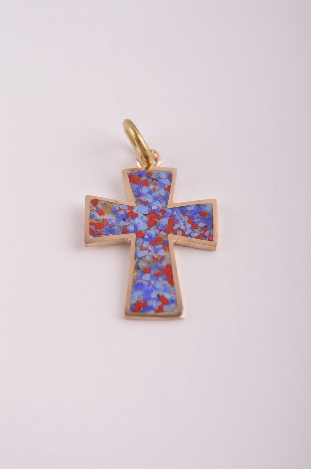 Крестик с камнями handmade подвеска на шею яркое украшение из латуни на шею фото 2
