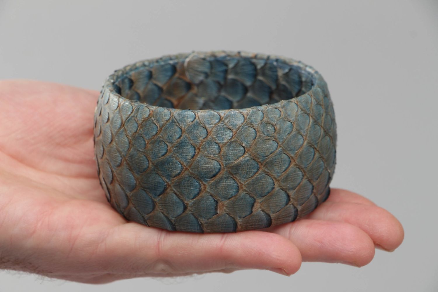 Wide python leather bracelet photo 3