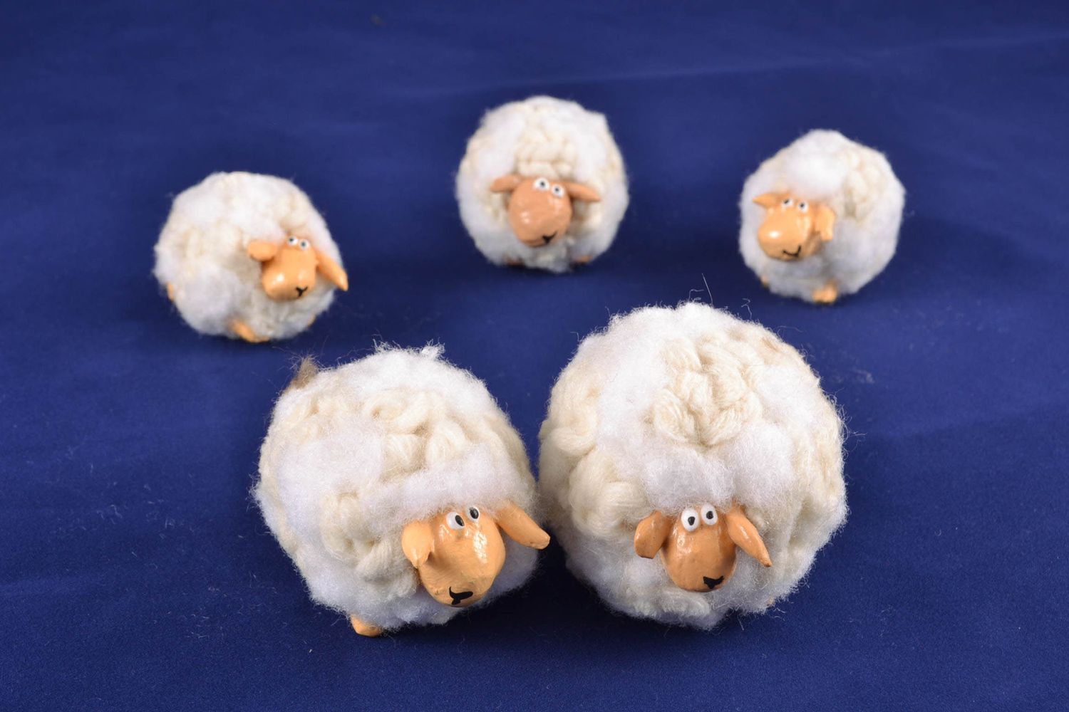 Игрушки из папье-маше 5 овечек фото 4