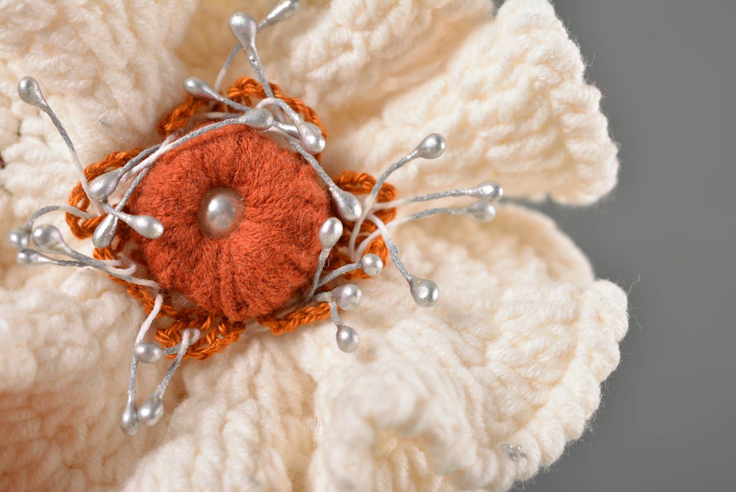 Handmade hair barrette crocheted hair clip flower hair accessory for women photo 2