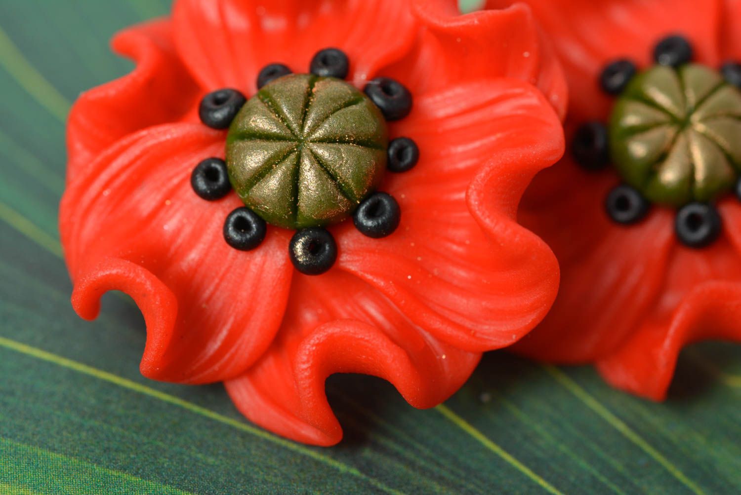 Polymer clay stylish handmade earrings with red poppies summer jewelry photo 5
