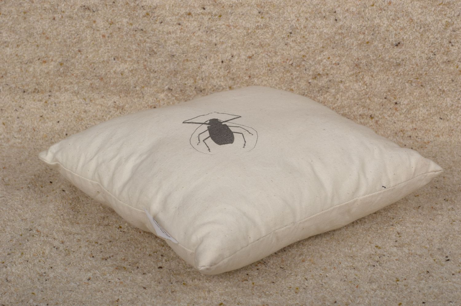 Подушка на диван ручной работы декоративная подушка стильная диванная подушка фото 3