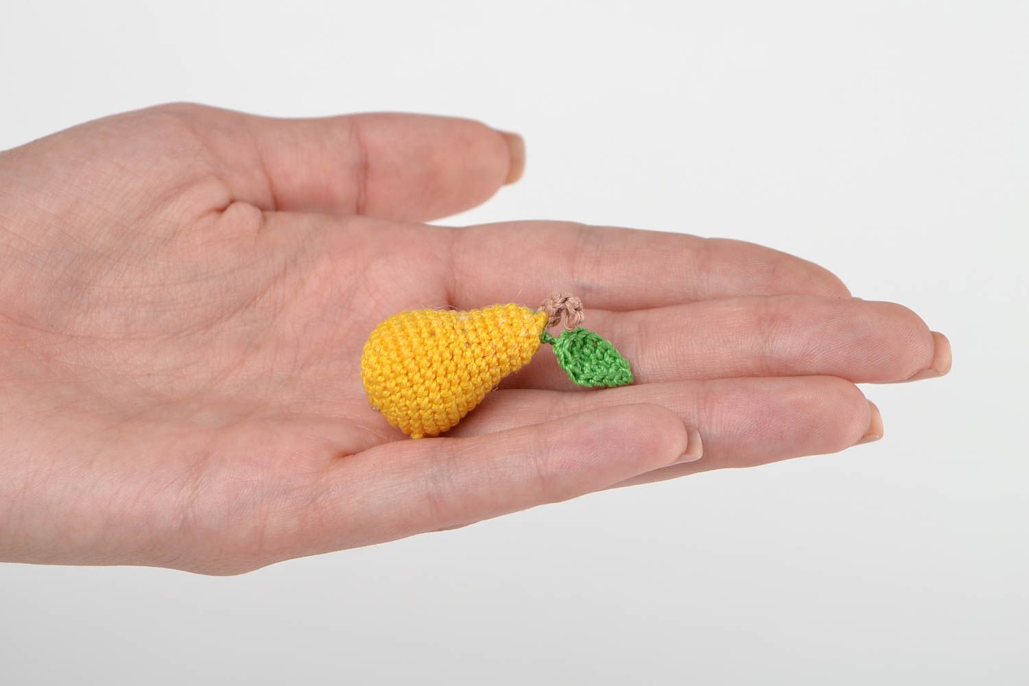 Peluche fruit faite main Jouet tricot poire jaune Cadeau pour enfant original photo 2