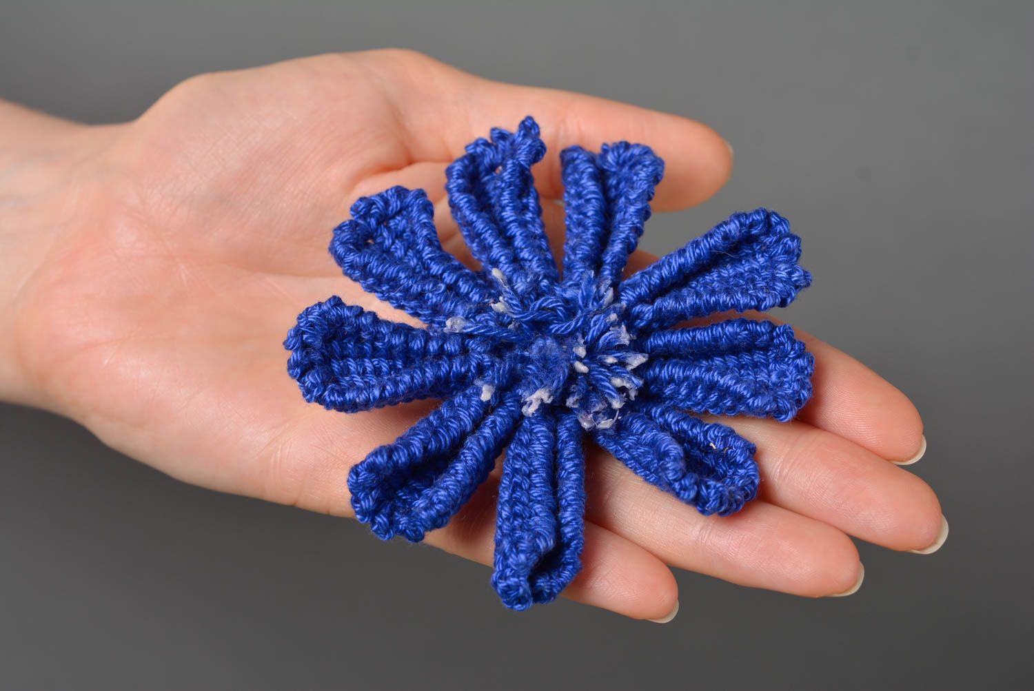 Handmade crochet scrunchy hair accessories flower hair scrunchy for women photo 3