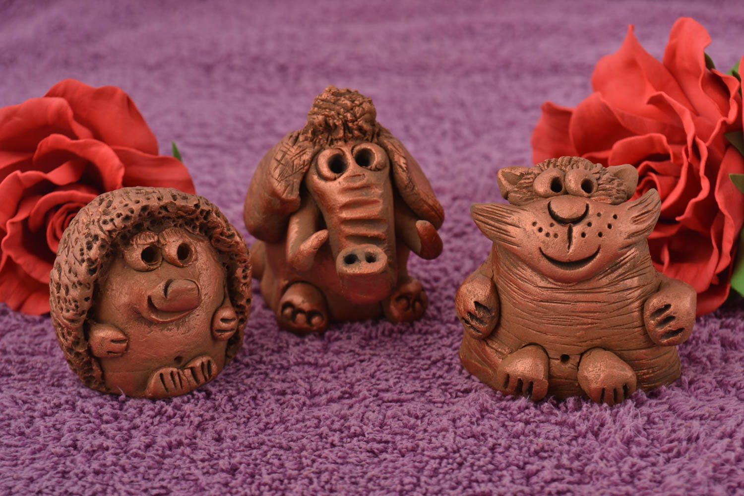 Figurine fatte a mano in ceramica carini animaletti souvenir di terracotta foto 1