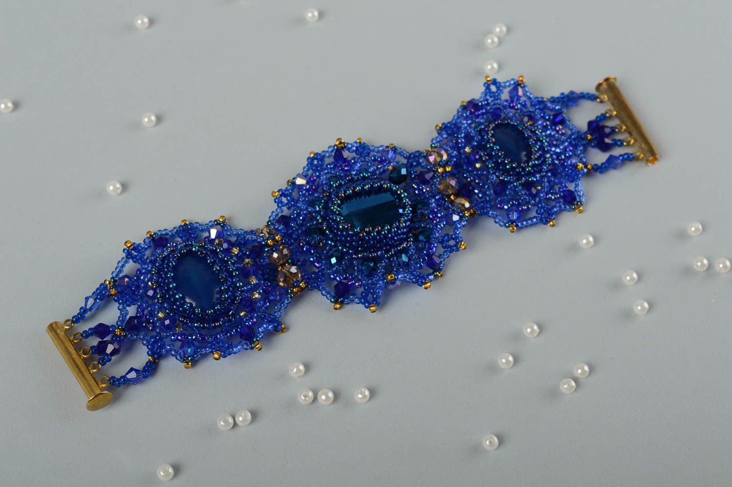 Bracelet perles rocaille Bijou fait main bleu cristal cabochon Accessoire femme photo 2