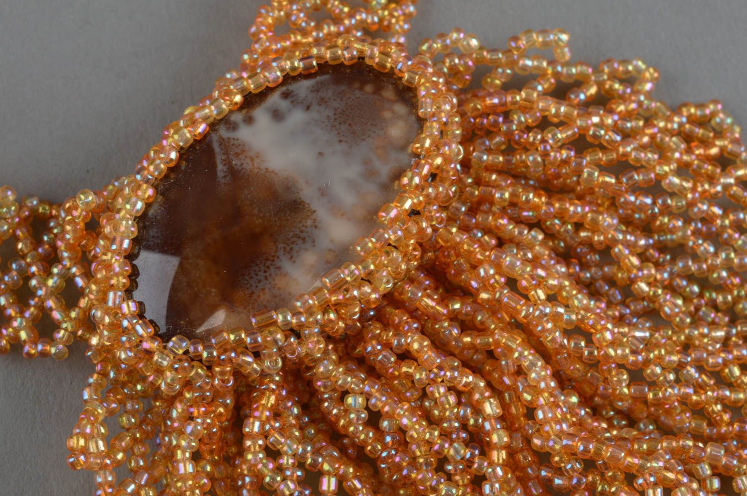Glasperlen Collier Krawatte goldfarben künstlerische Halskette handmade  foto 4