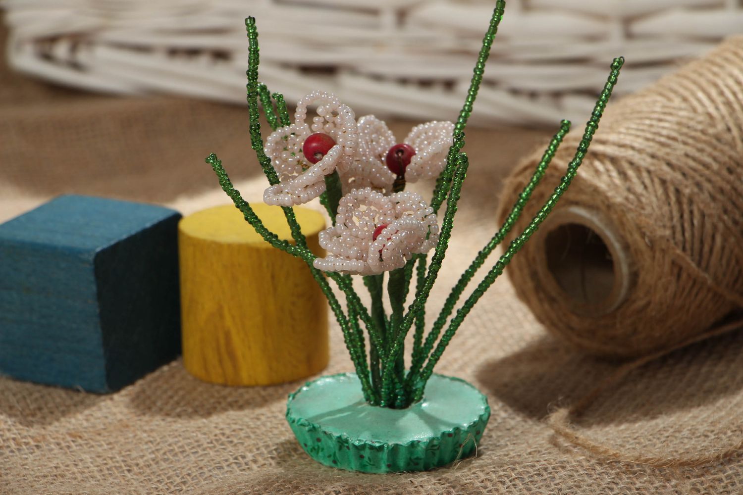 Цветы из бисера ручное плетение фото 5
