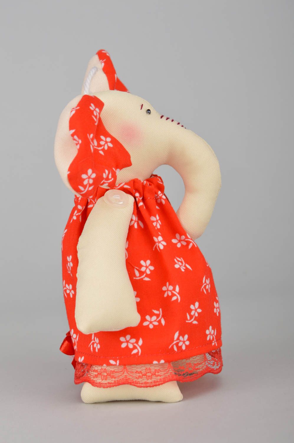 Poupée éléphant faite main avec cordon décoration originale jouet pour enfant photo 3
