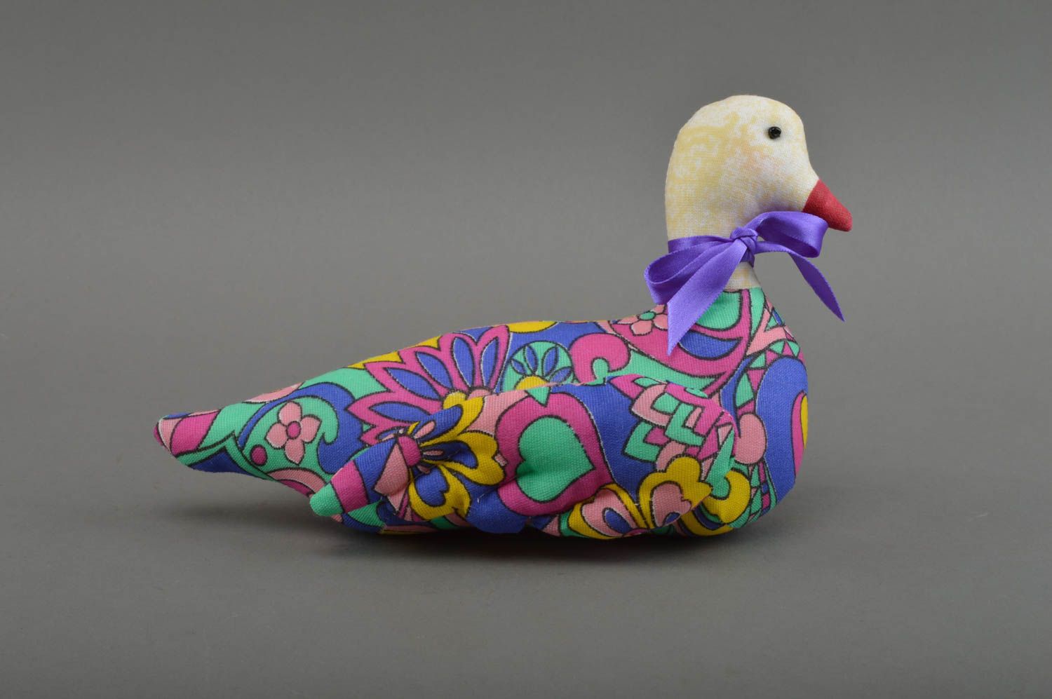 Stofftier Vogel handmade Kuscheltier Taube Spielsache für Kinder schön bunt foto 3